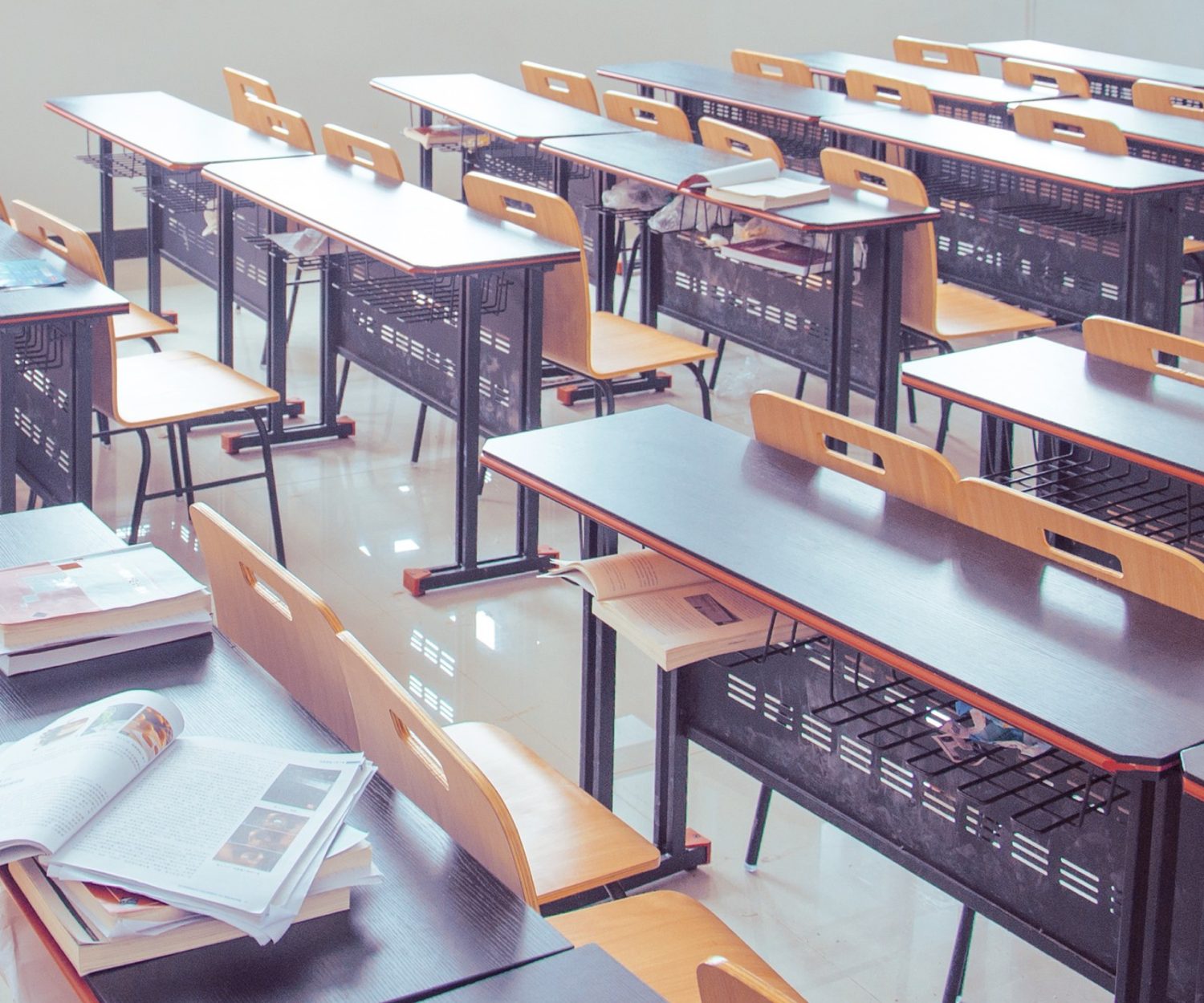 Sub Plan Ideas : Tips For Middle School & High School Teachers